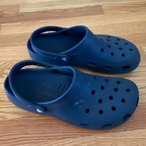 Mens Crocs size 11 in Navy